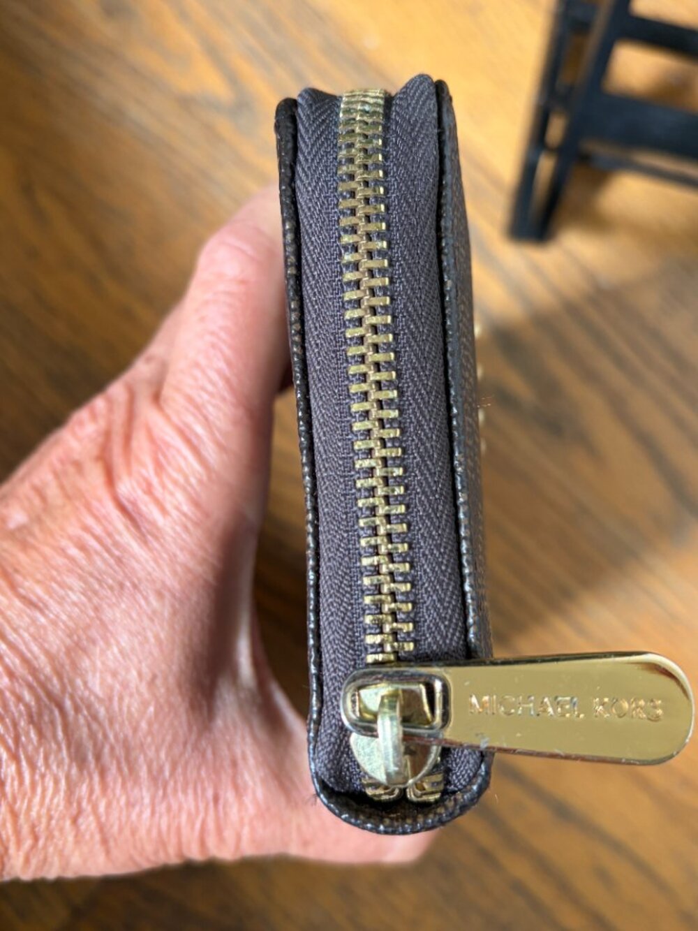 Michael Kors Jet Set Travel Logo Continental Wallet Brown 3/4 Zip - Picture 8 of 8
